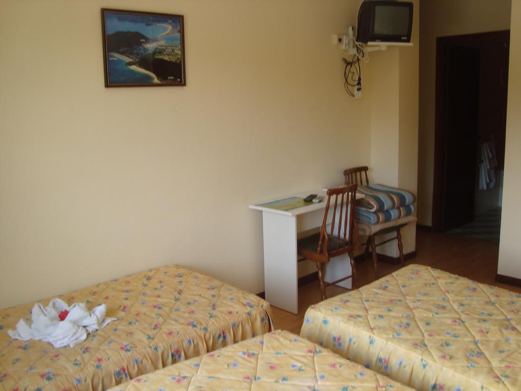Hotel Costa Cantabra Argoños Buitenkant foto